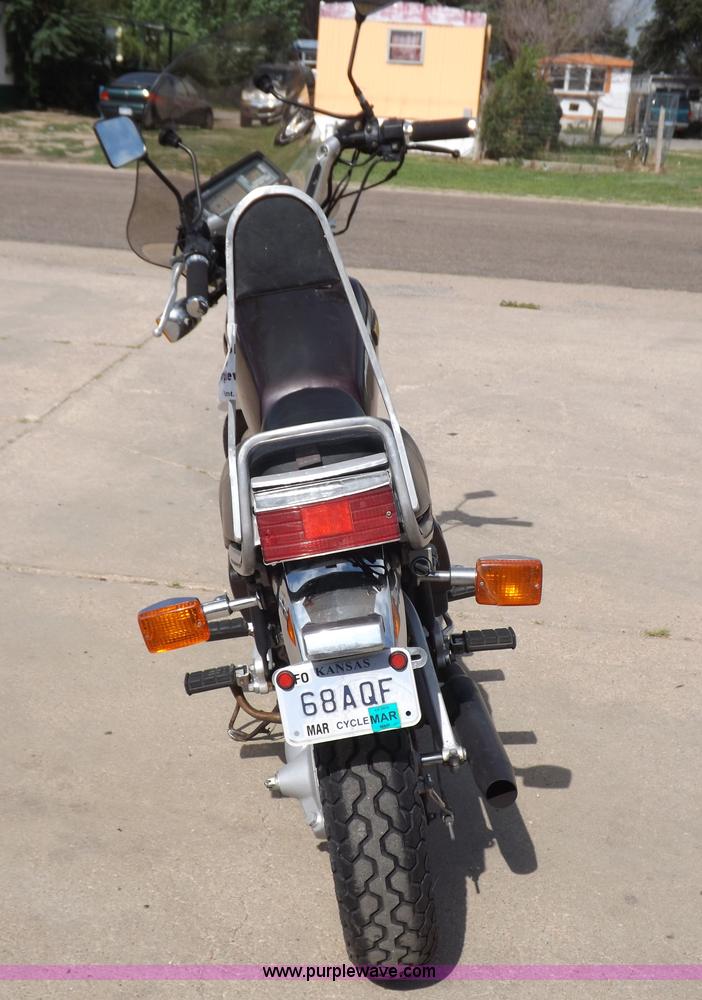 image for item J6882 1982 Yamaha Virago XV920 motorcycle