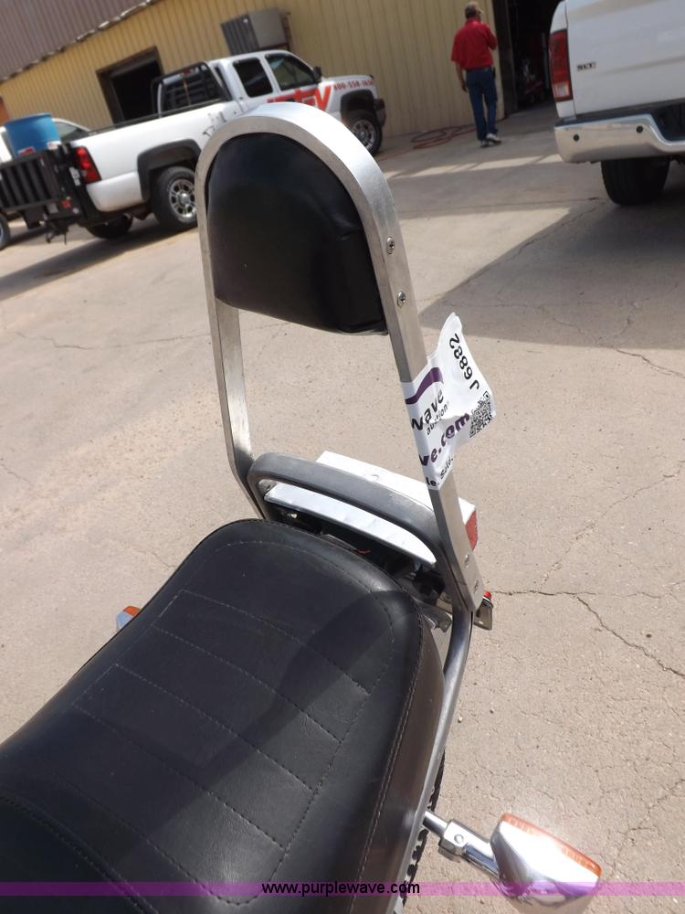 image for item J6882 1982 Yamaha Virago XV920 motorcycle