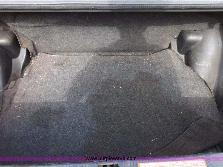 image for item J6883 1984 Mercedes Benz 190E