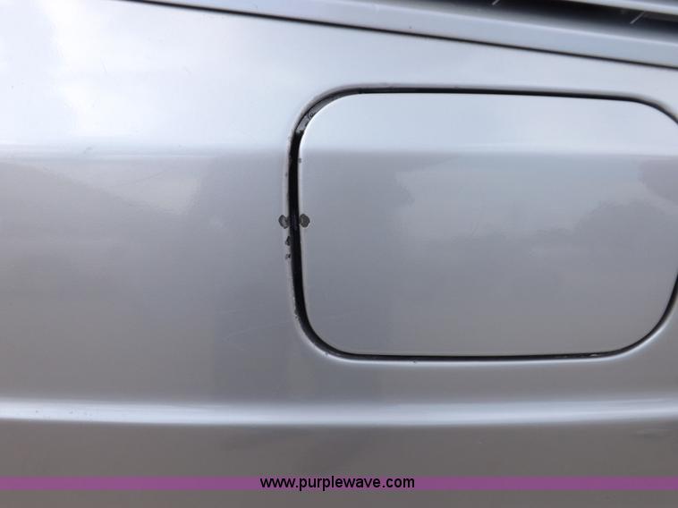 image for item J6883 1984 Mercedes Benz 190E