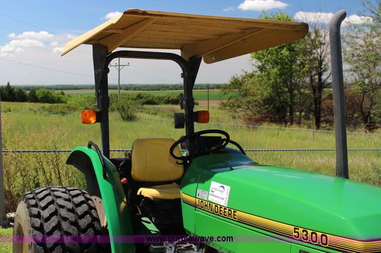 image for item K1037 1994 John Deere 5300 tractor
