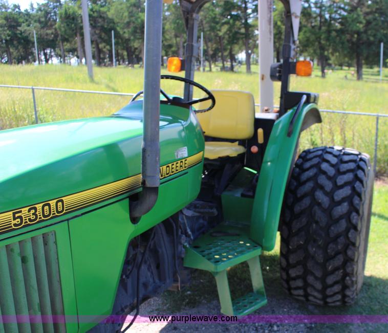 image for item K1037 1994 John Deere 5300 tractor
