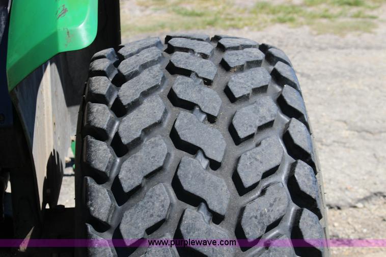 image for item K1037 1994 John Deere 5300 tractor