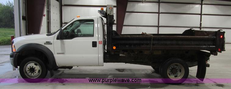 image for item K6316 2007 Ford F450 Super Duty XL flatbed truck