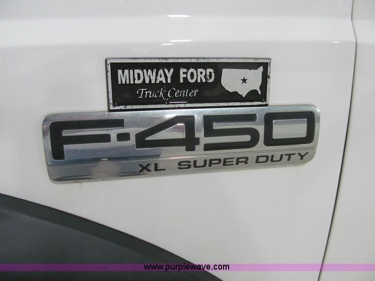 image for item K6316 2007 Ford F450 Super Duty XL flatbed truck