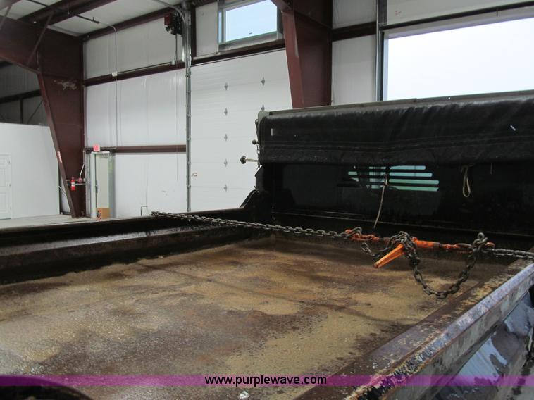 image for item K6316 2007 Ford F450 Super Duty XL flatbed truck