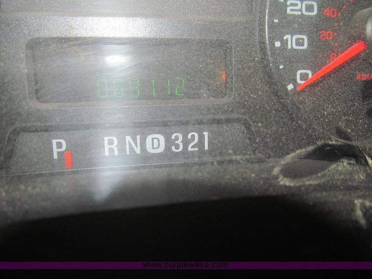 image for item K6316 2007 Ford F450 Super Duty XL flatbed truck