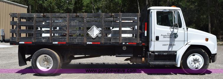 image for item L5779 1997 Freightliner FL70 flatbed truck