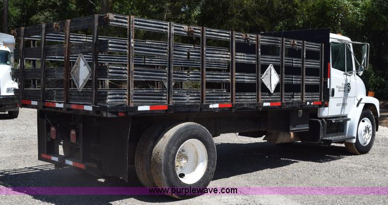 image for item L5779 1997 Freightliner FL70 flatbed truck