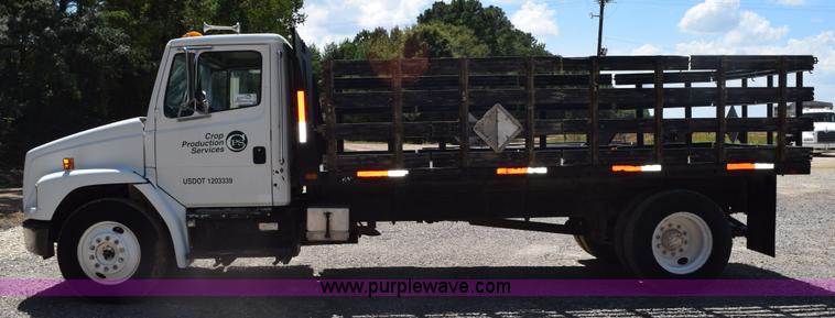 image for item L5779 1997 Freightliner FL70 flatbed truck