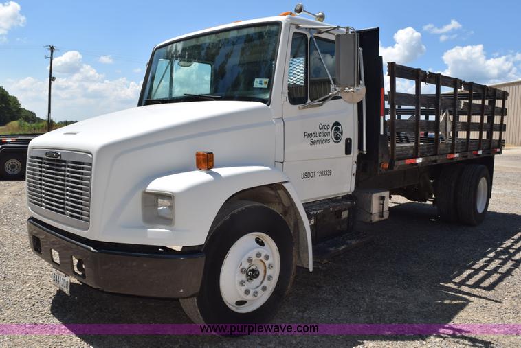 image for item L5779 1997 Freightliner FL70 flatbed truck
