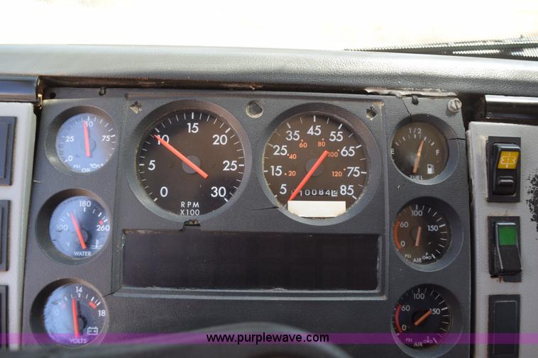 image for item L5779 1997 Freightliner FL70 flatbed truck