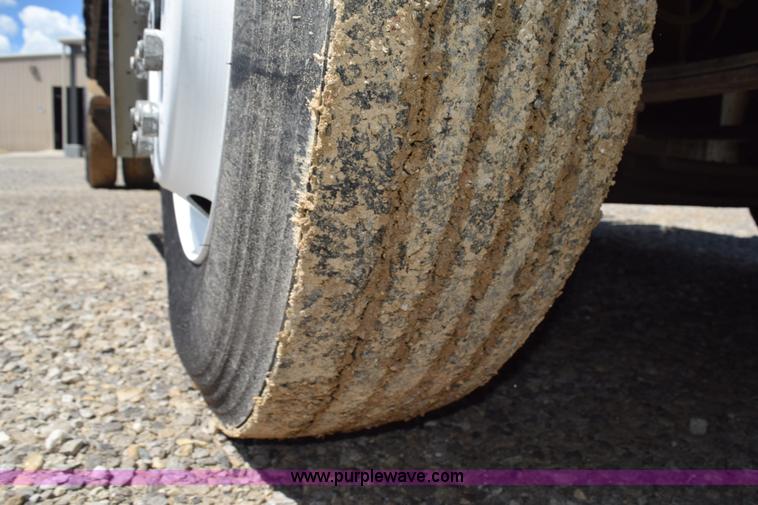 image for item L5779 1997 Freightliner FL70 flatbed truck