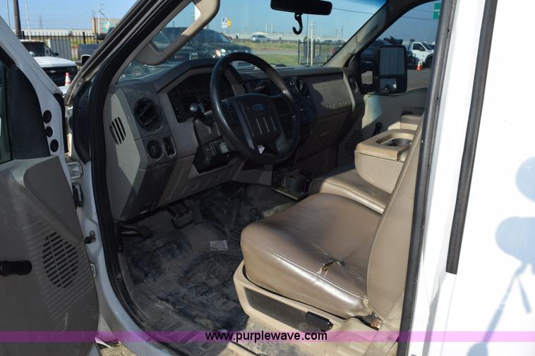 image for item L5780 2008 Ford F350 Super Duty service truck