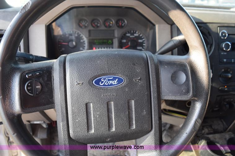 image for item L5780 2008 Ford F350 Super Duty service truck