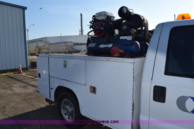 image for item L5780 2008 Ford F350 Super Duty service truck