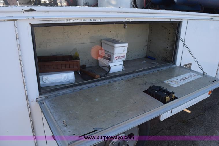 image for item L5780 2008 Ford F350 Super Duty service truck