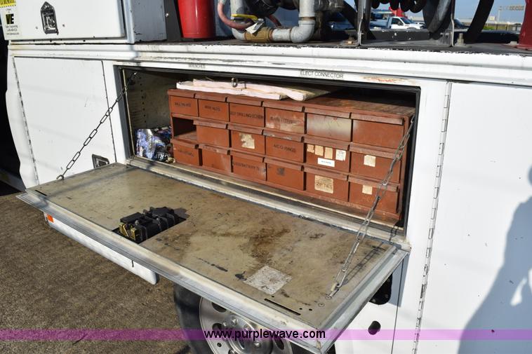 image for item L5780 2008 Ford F350 Super Duty service truck