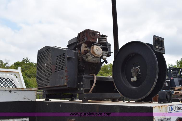 image for item L5798 2008 Ford F350 Super Duty service truck