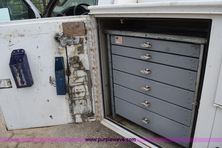 image for item L5798 2008 Ford F350 Super Duty service truck