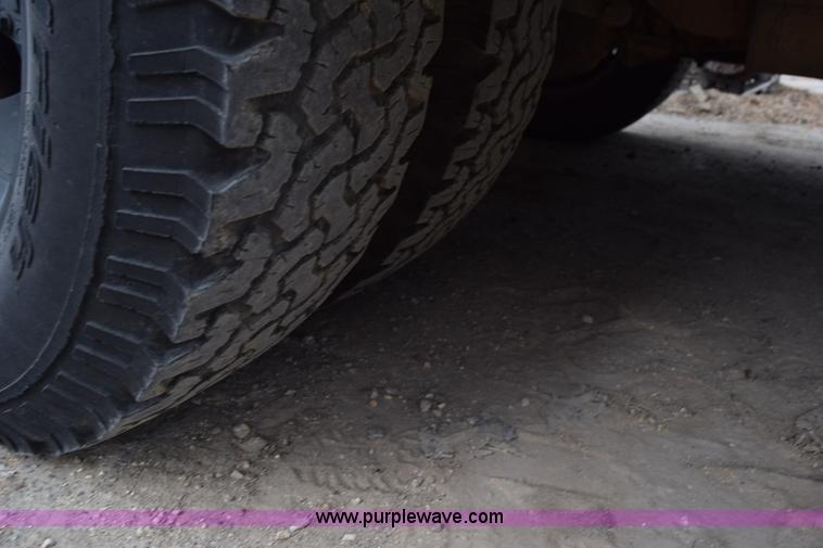 image for item L5798 2008 Ford F350 Super Duty service truck