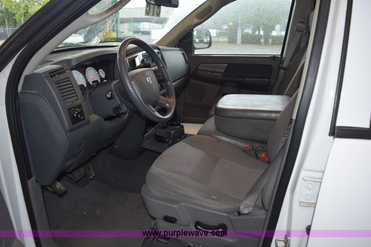 image for item L5800 2008 Dodge Ram 1500 Quad Ram pickup truck