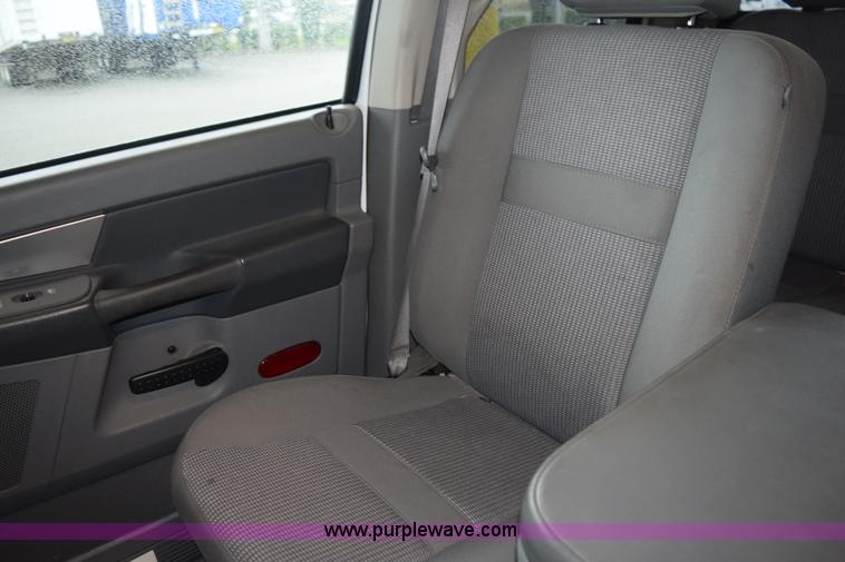 image for item L5800 2008 Dodge Ram 1500 Quad Ram pickup truck