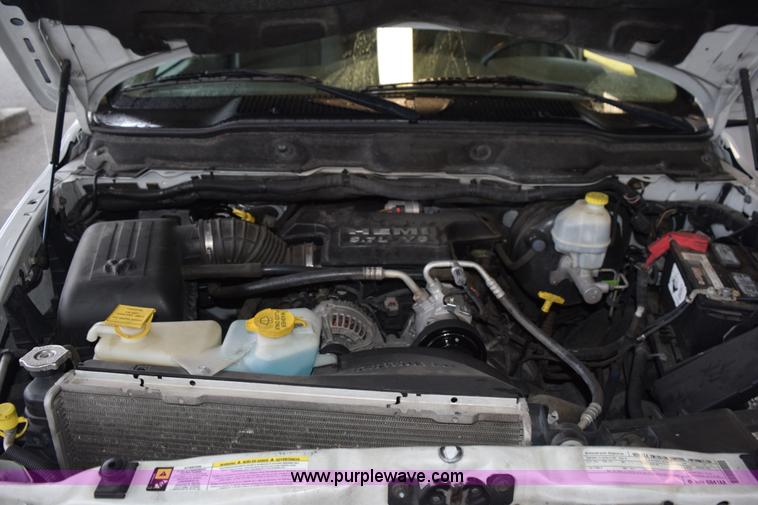 image for item L5800 2008 Dodge Ram 1500 Quad Ram pickup truck