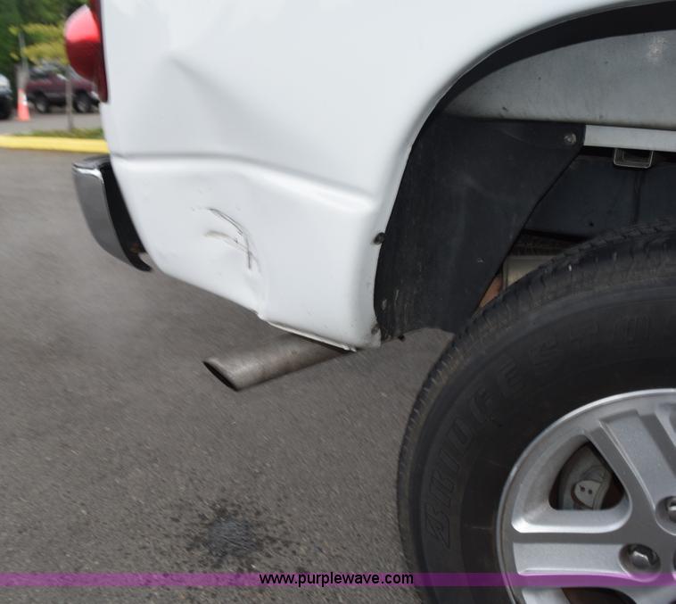 image for item L5800 2008 Dodge Ram 1500 Quad Ram pickup truck