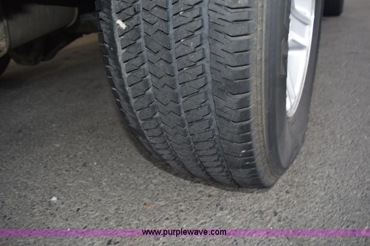 image for item L5800 2008 Dodge Ram 1500 Quad Ram pickup truck