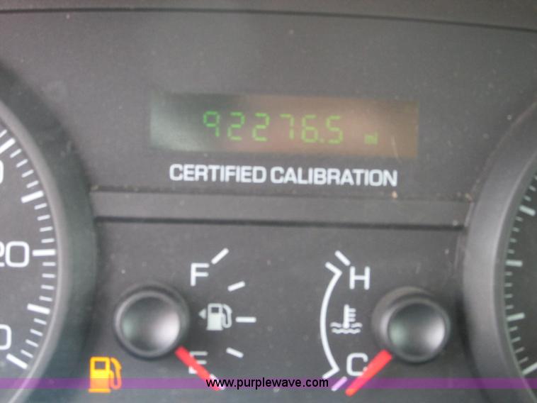 image for item R9423 2007 Ford Crown Victoria Police Interceptor