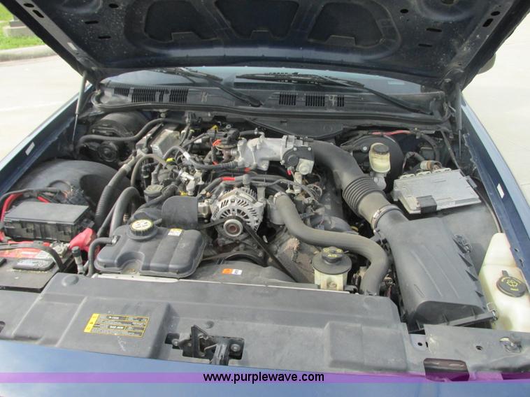 image for item R9423 2007 Ford Crown Victoria Police Interceptor
