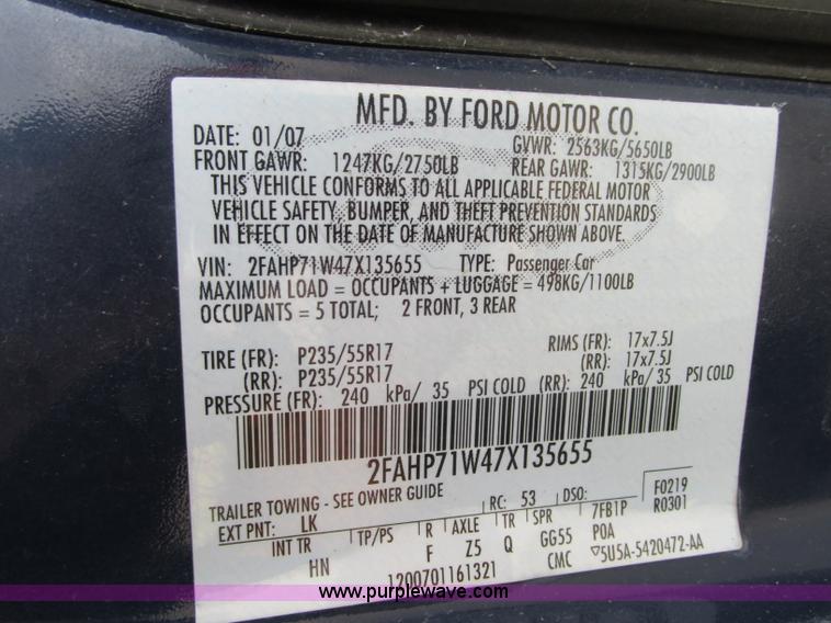 image for item R9423 2007 Ford Crown Victoria Police Interceptor