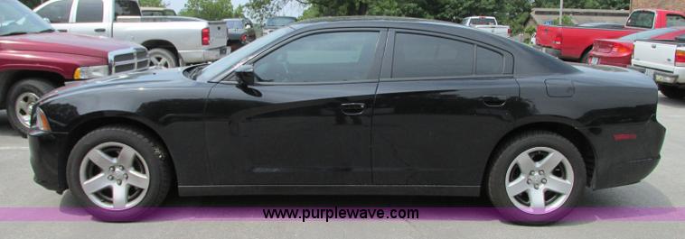 image for item R9424 2011 Dodge Charger Police