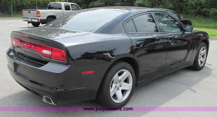 image for item R9424 2011 Dodge Charger Police