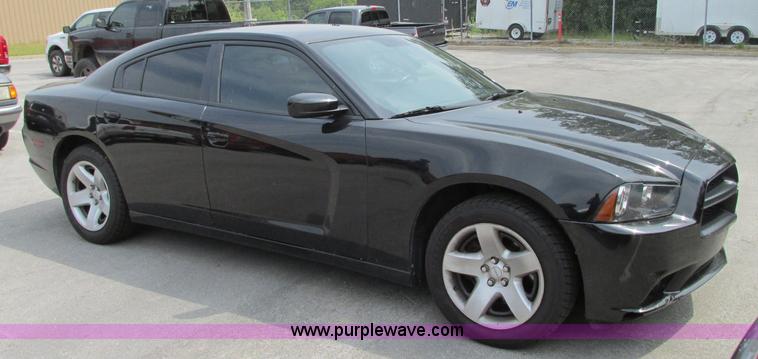 image for item R9424 2011 Dodge Charger Police