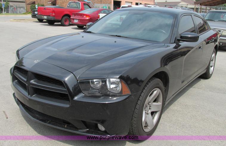image for item R9424 2011 Dodge Charger Police