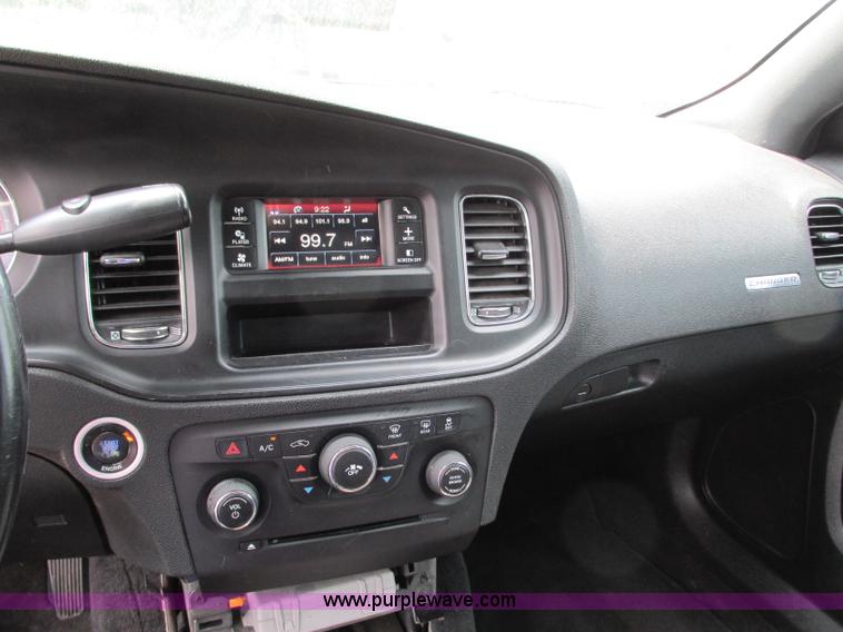 image for item R9424 2011 Dodge Charger Police