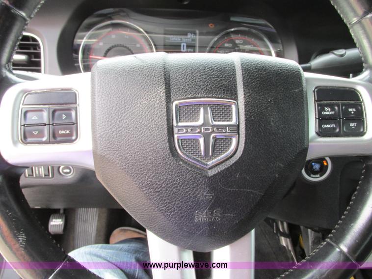 image for item R9424 2011 Dodge Charger Police