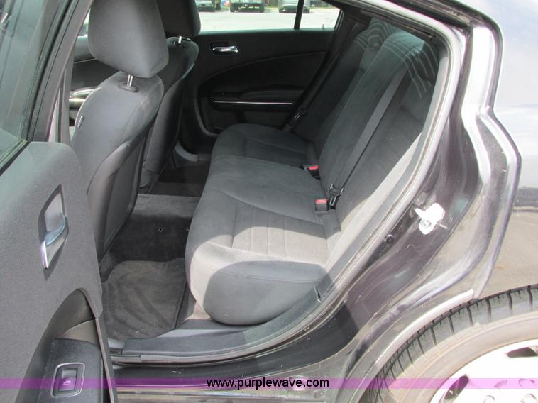 image for item R9424 2011 Dodge Charger Police