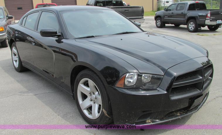 image for item R9426 2012 Dodge Charger Police