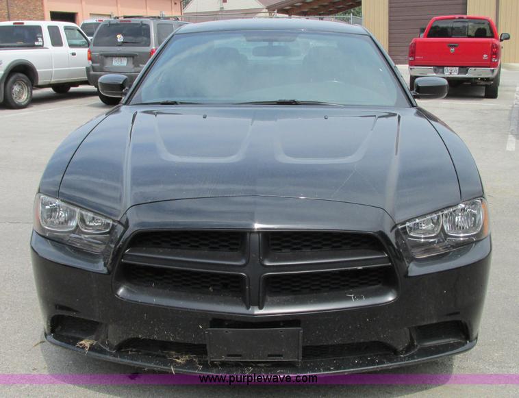image for item R9426 2012 Dodge Charger Police