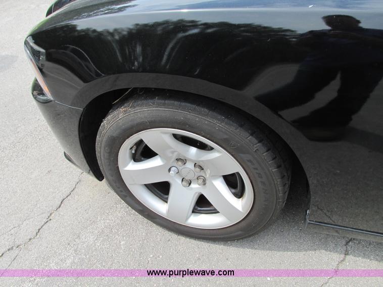 image for item R9426 2012 Dodge Charger Police