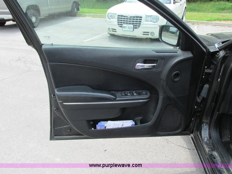 image for item R9426 2012 Dodge Charger Police