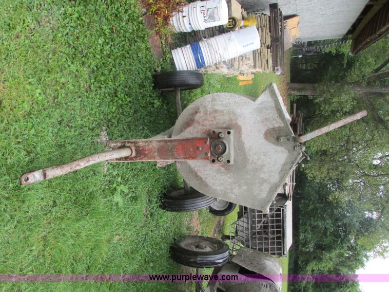 image for item R9434 Essick mixer