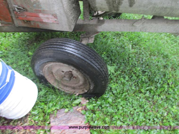 image for item R9434 Essick mixer