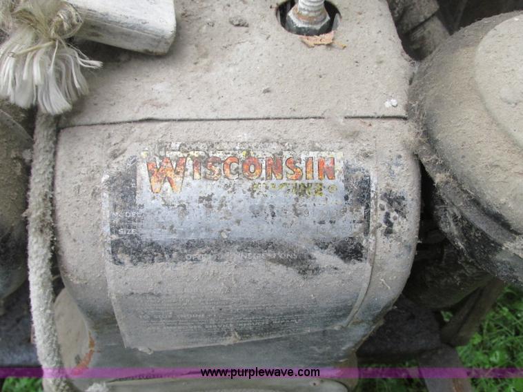 image for item R9434 Essick mixer