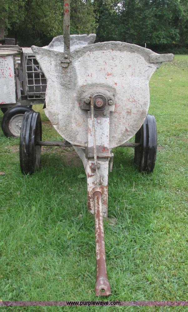 image for item R9435 Essick mixer