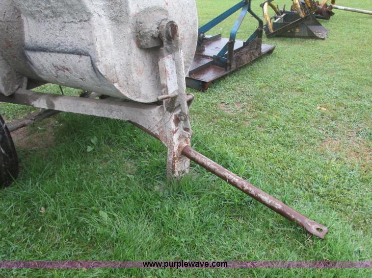 image for item R9435 Essick mixer