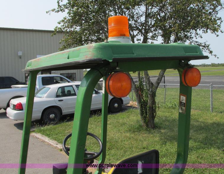 image for item R9454 John Deere F1145 lawn mower